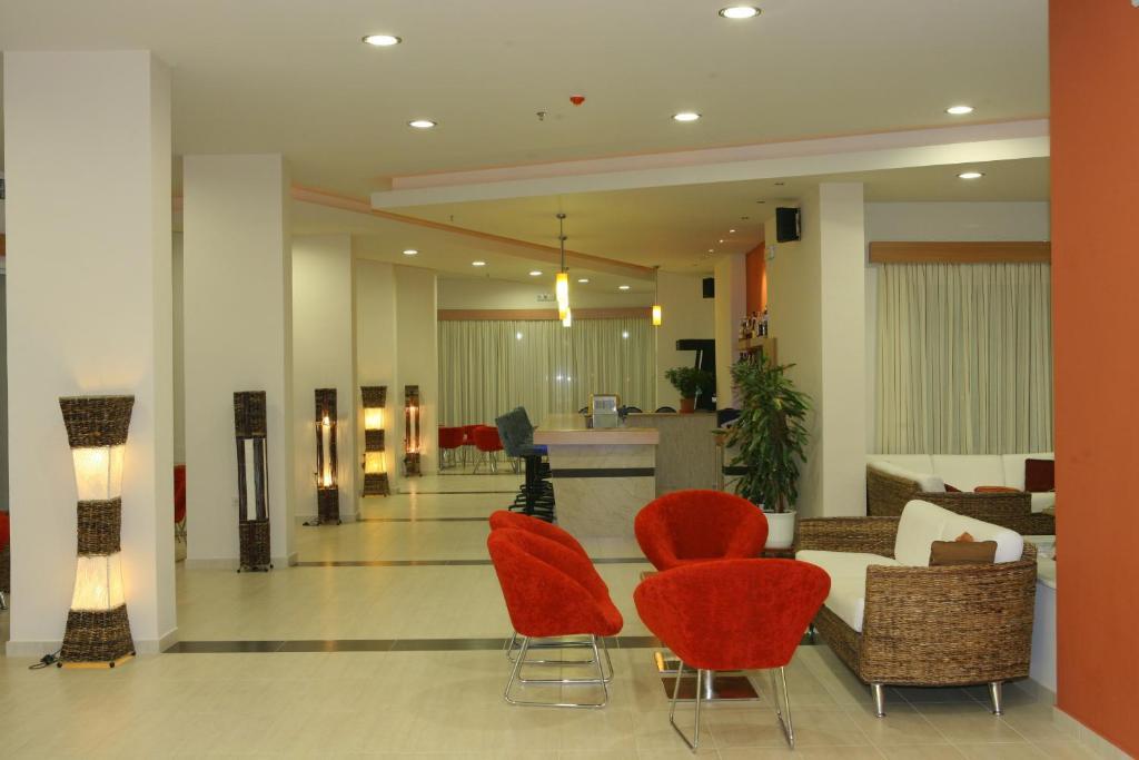Relax Hotel Kolýmbia Eksteriør bilde